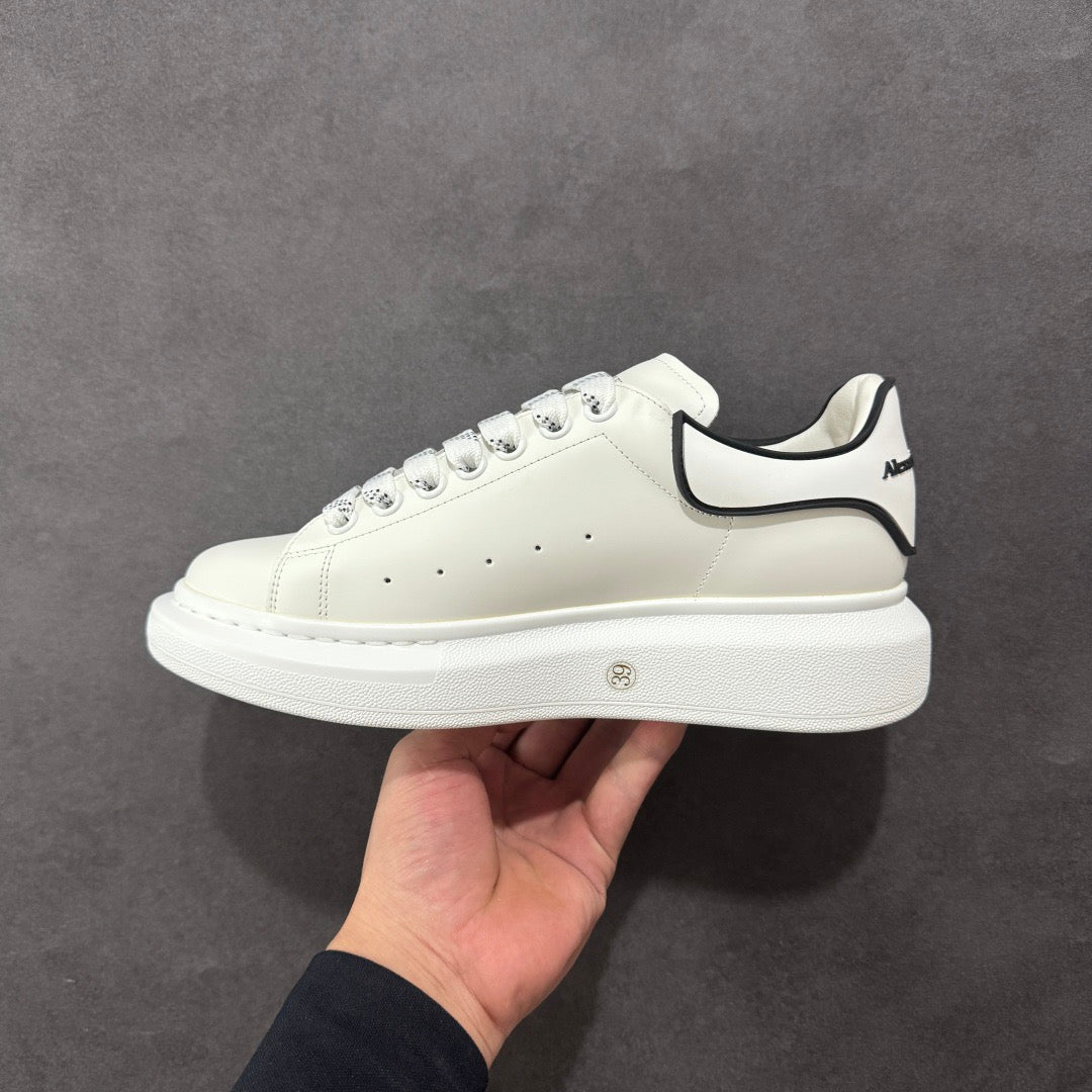 AMQ Shoe New Season