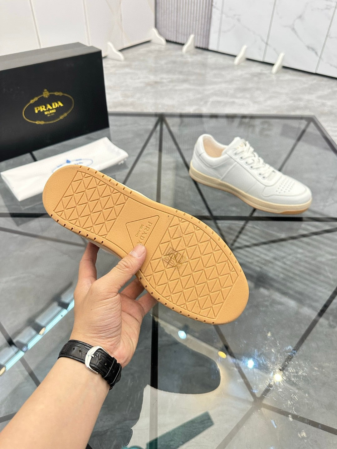 PRD White Shoe