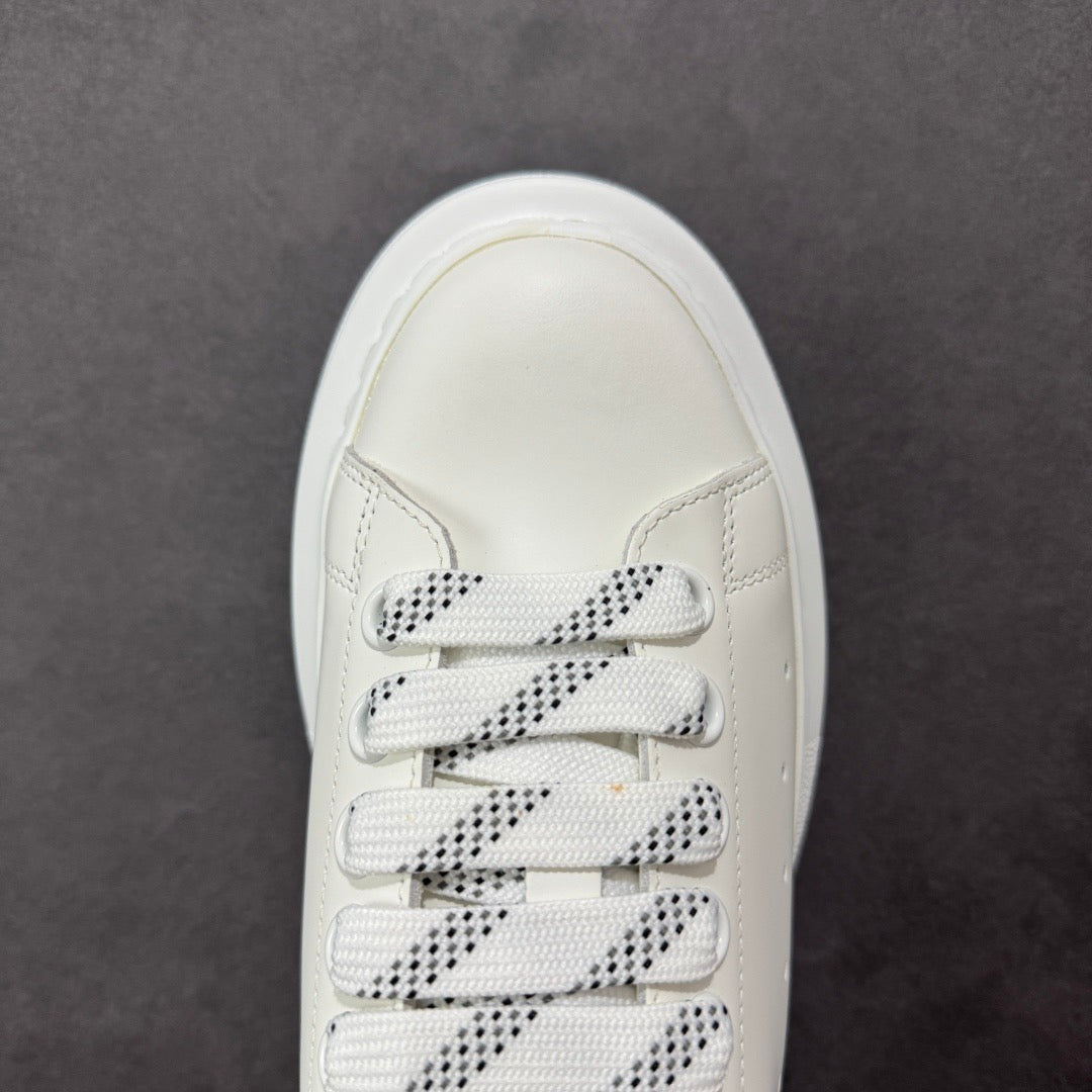 AMQ Shoe New Season