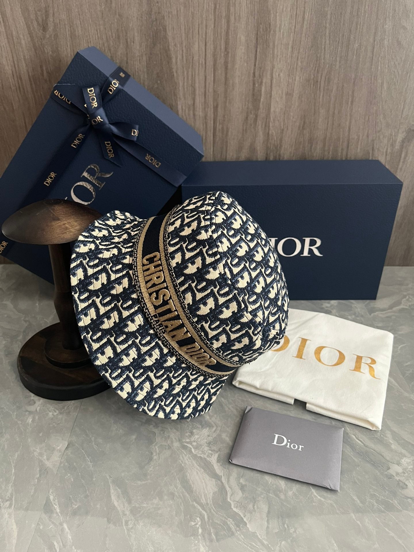 CD Hat