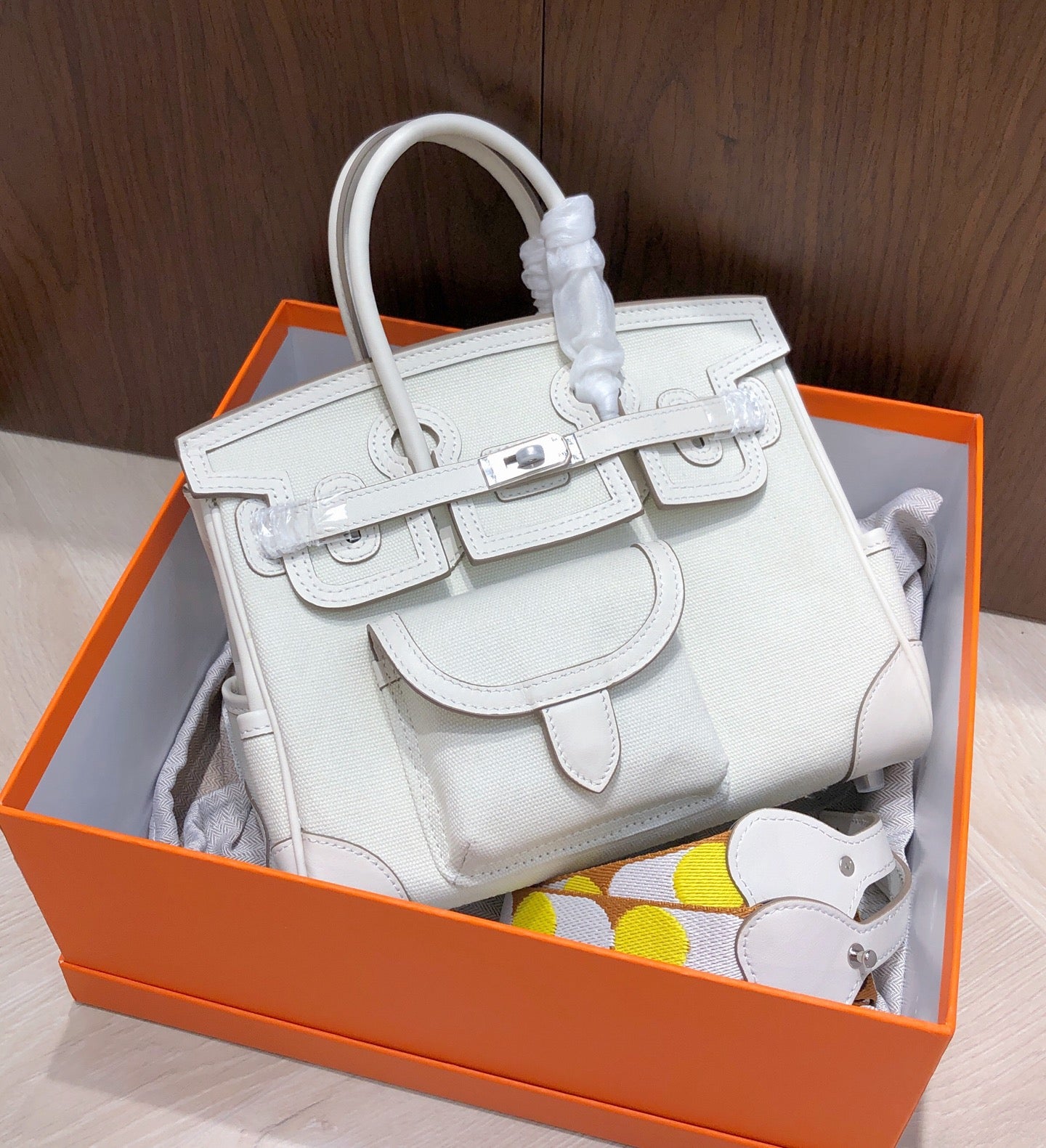 HRMS White Birkin Cargo