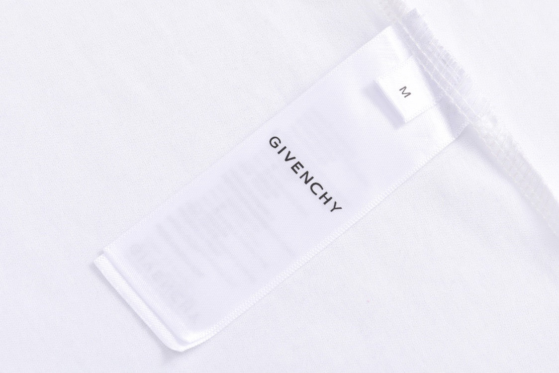 GVNCHY White Tshirt New Season