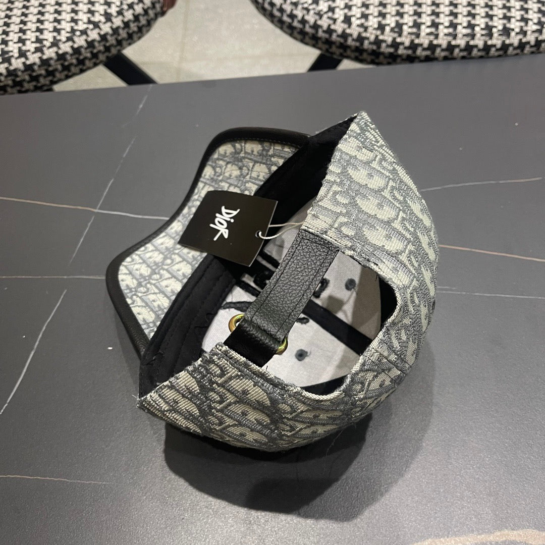 CD Hat