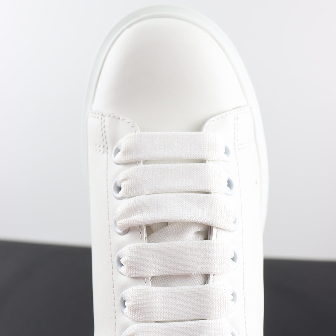 AMQ White Black Leather Shoe