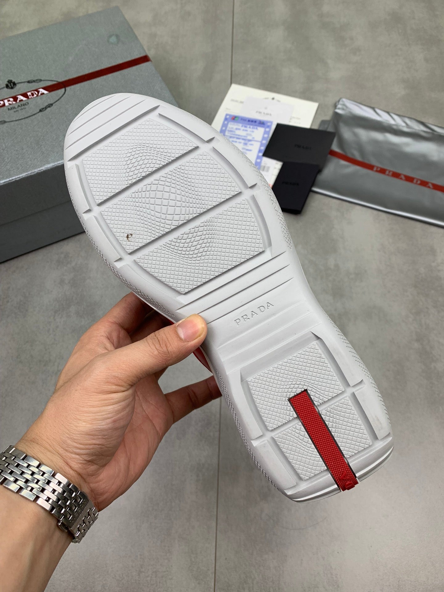 PRD Red Velcro American Cup