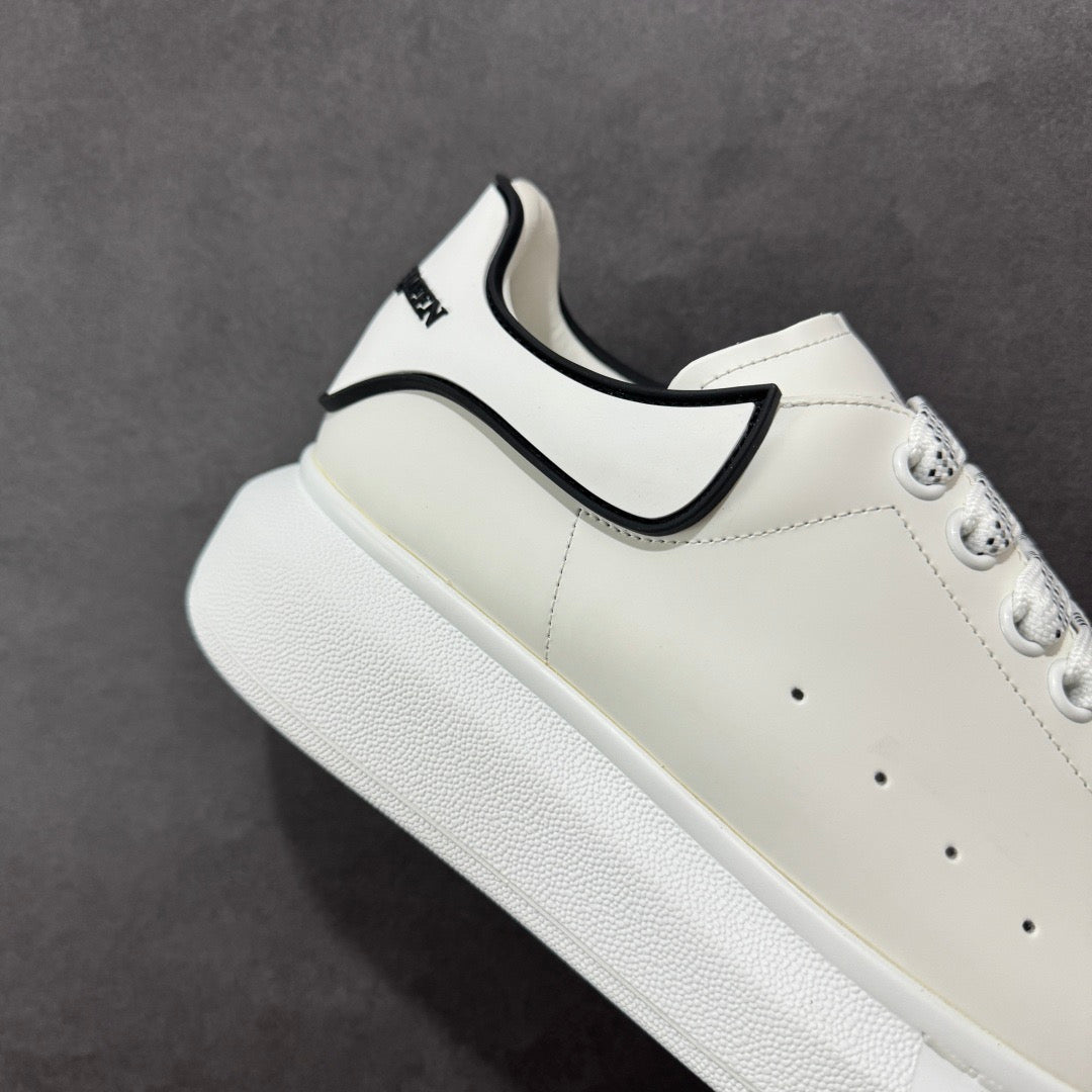 AMQ Shoe New Season