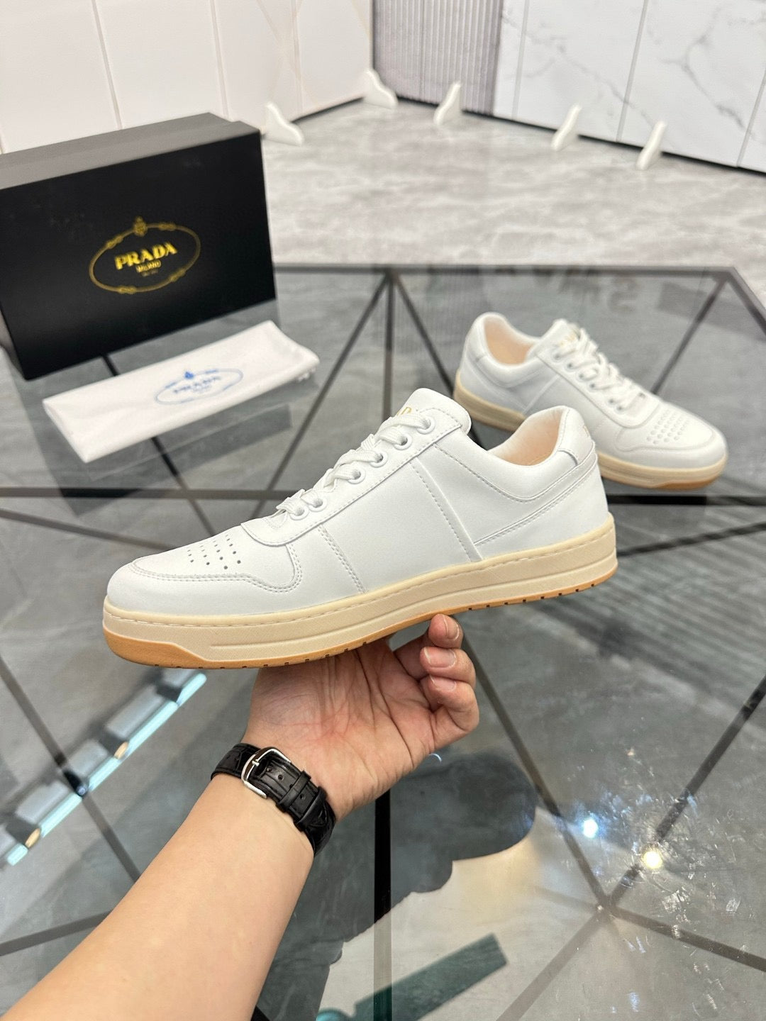 PRD White Shoe