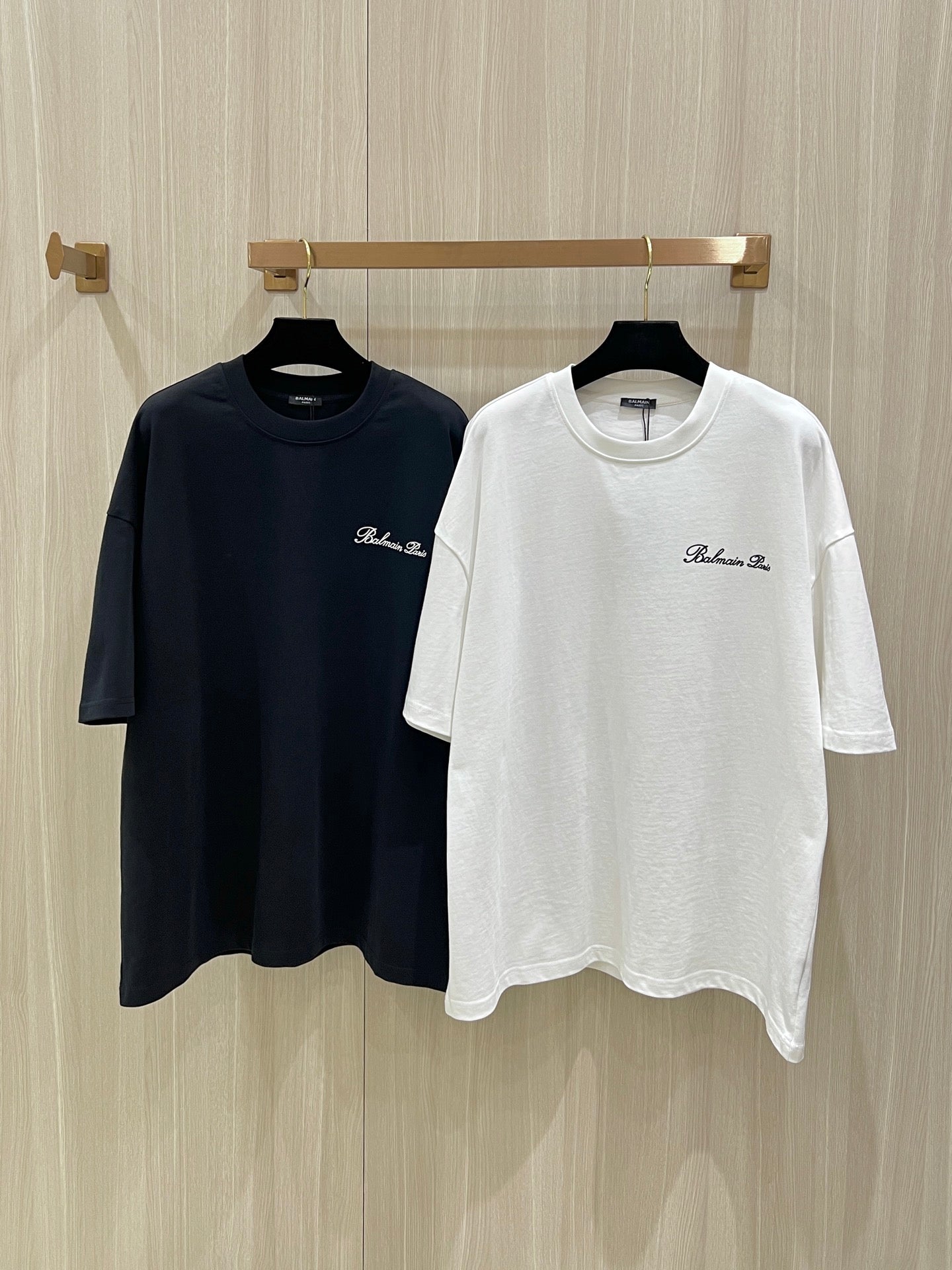 BLMN White Tshirt