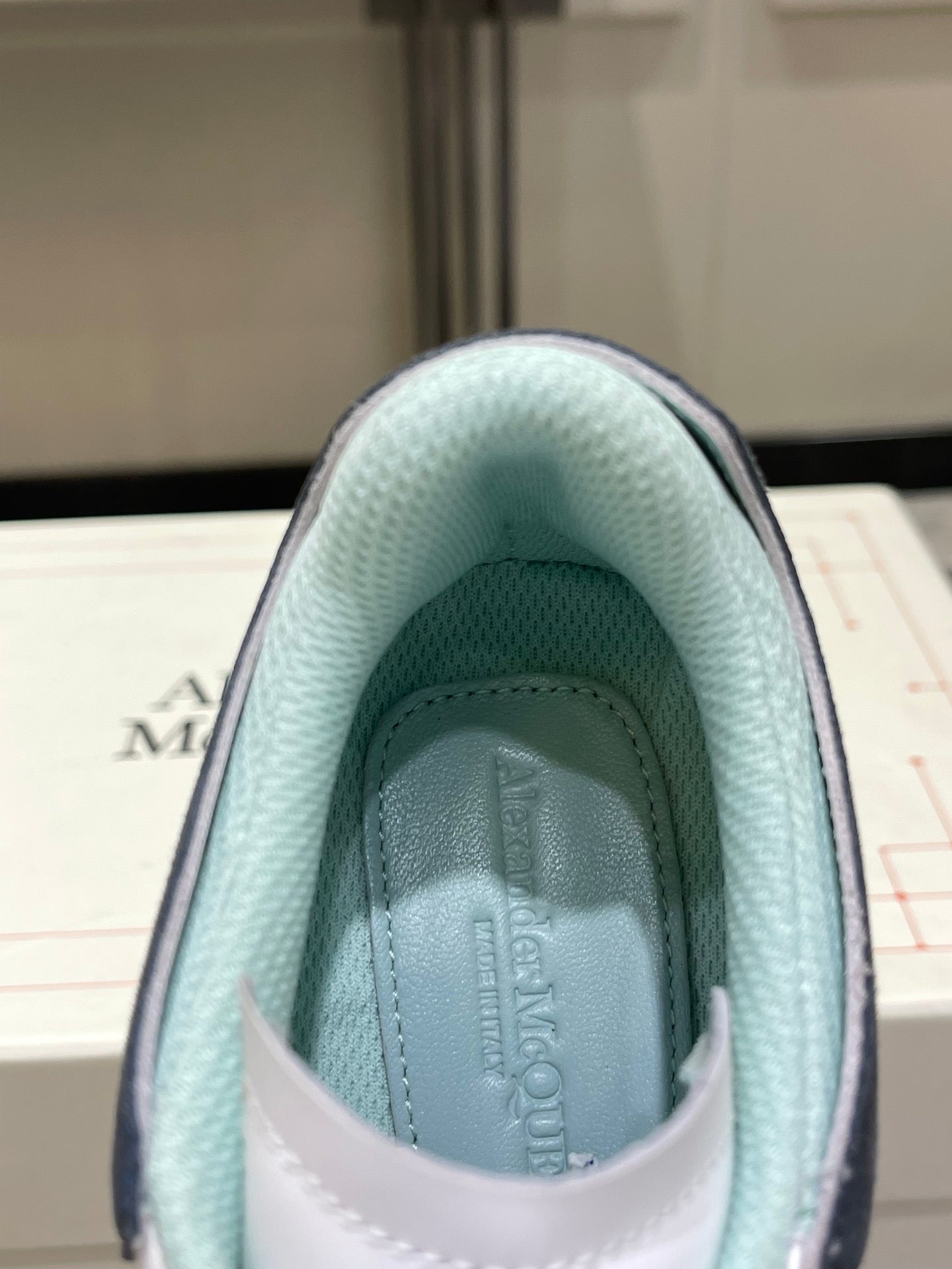 AMQ White Grey Pelle Shoe