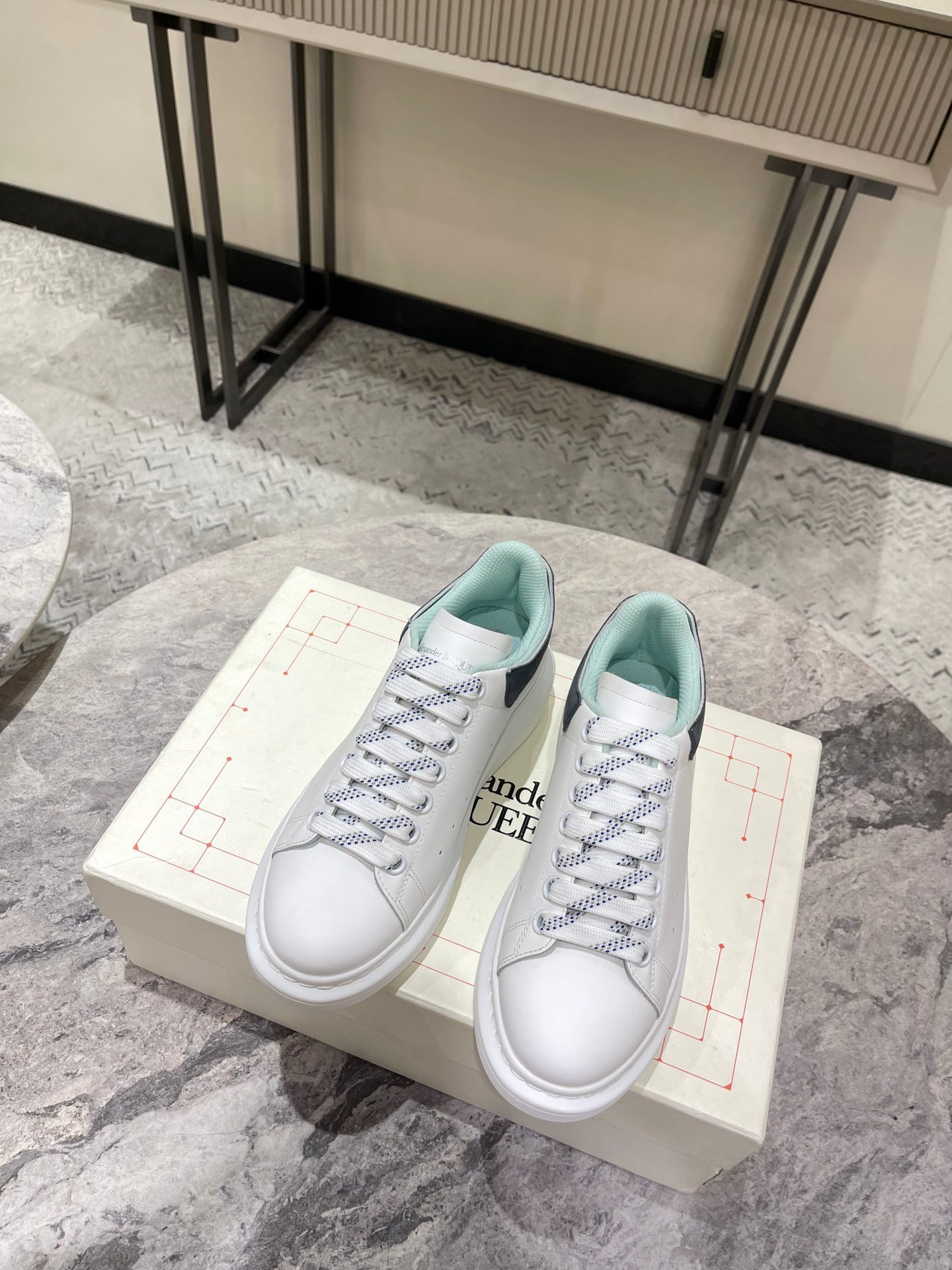 AMQ White Grey Pelle Shoe