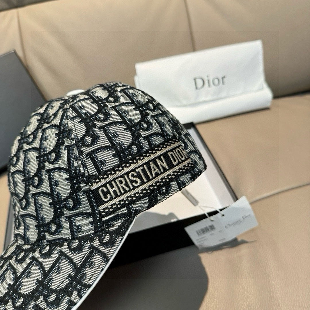 CD Hat