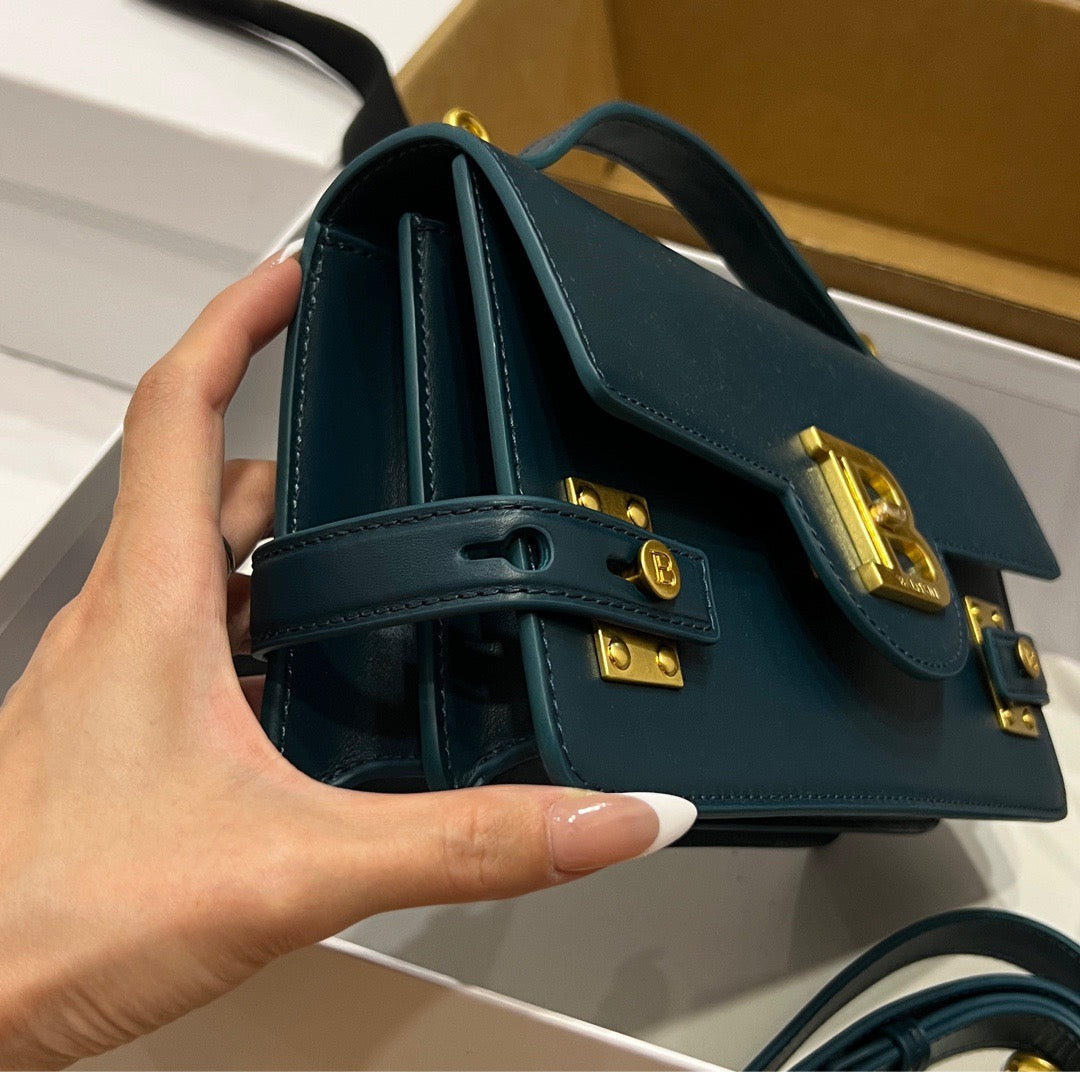 BLMN Dark Green Handbag 23*14*8 cm