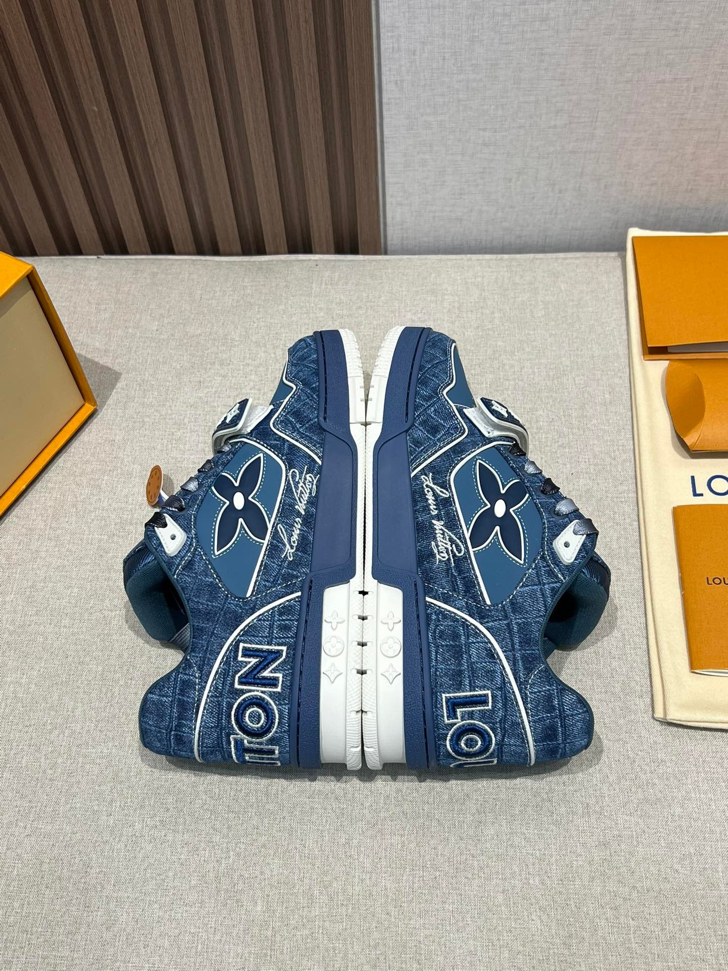 LV Shoes