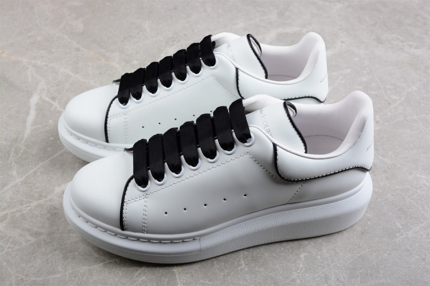 AMQ Shoe New Season