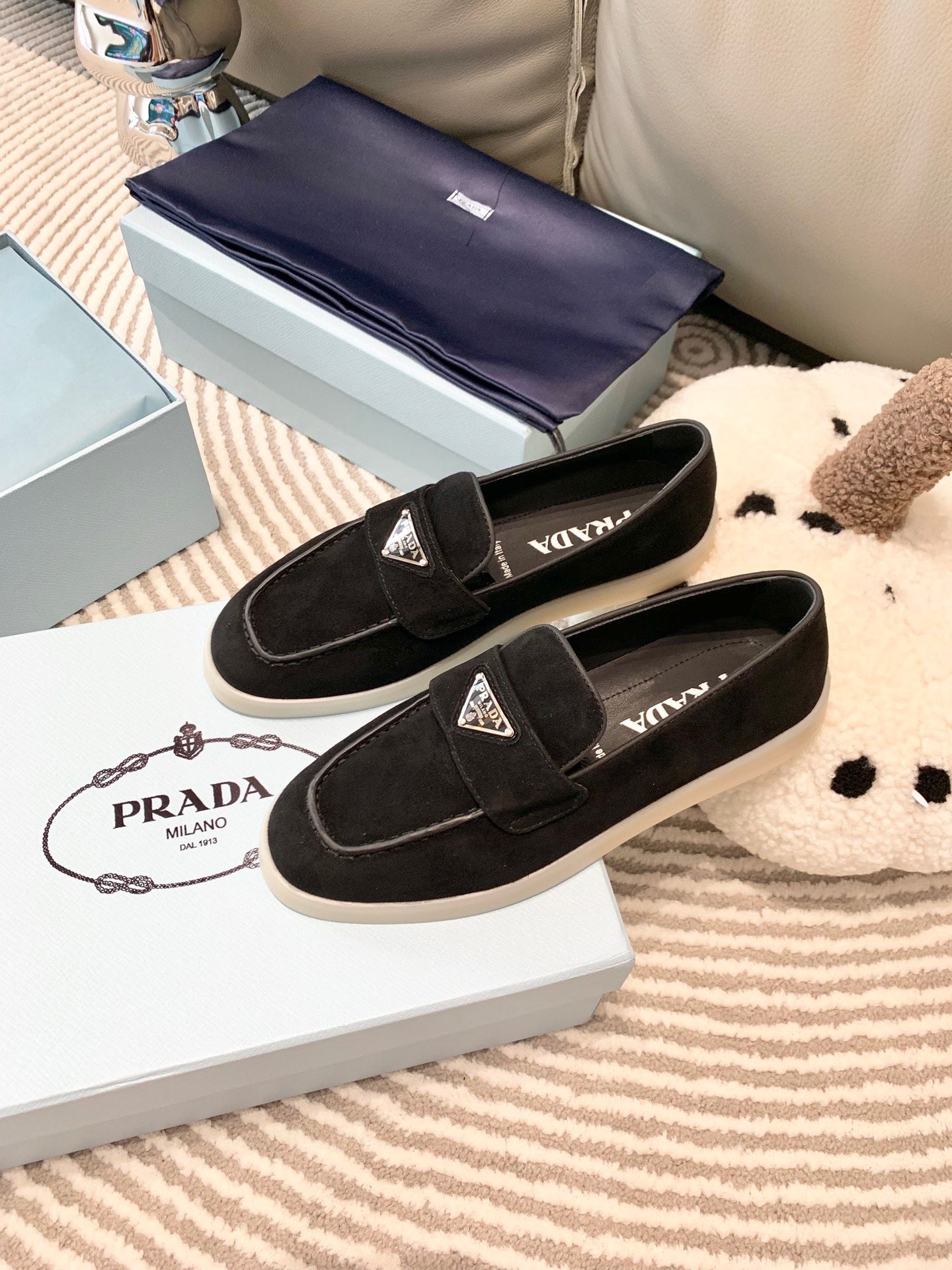 PRADA Black Loafer