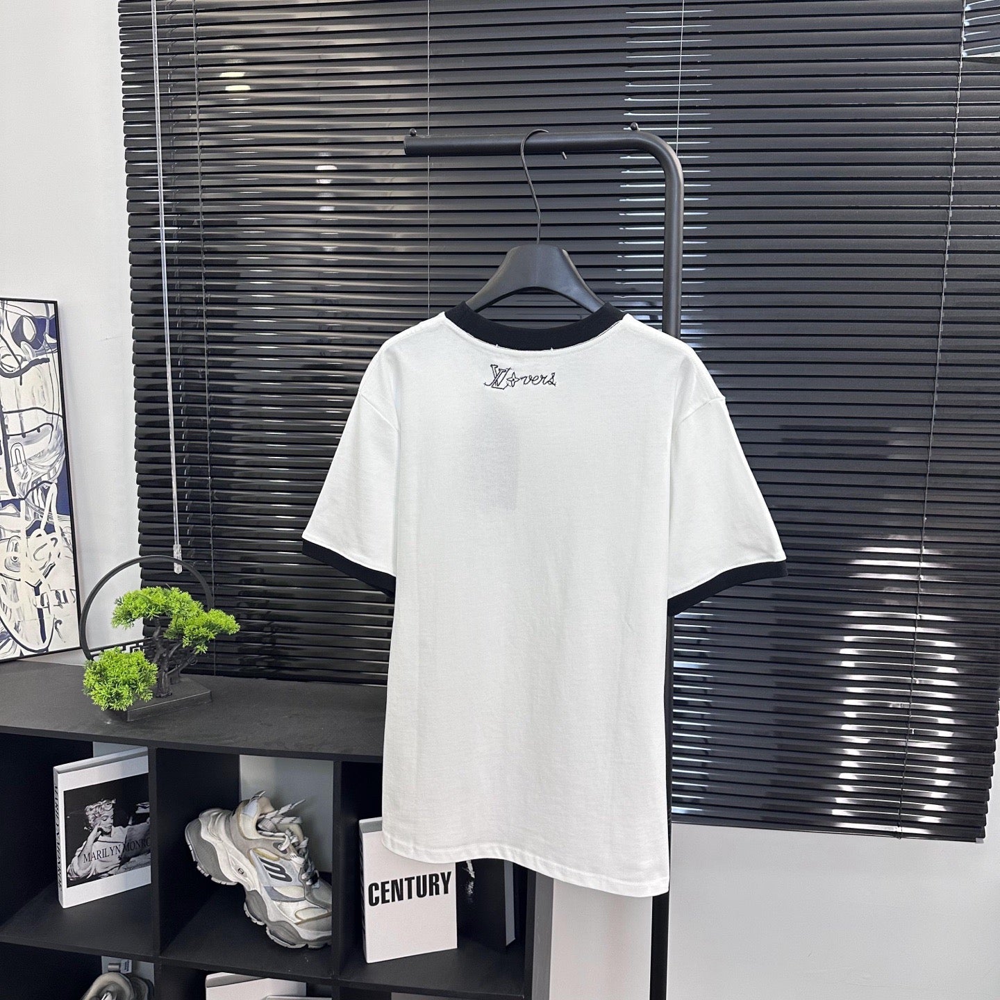 LV Tshirt