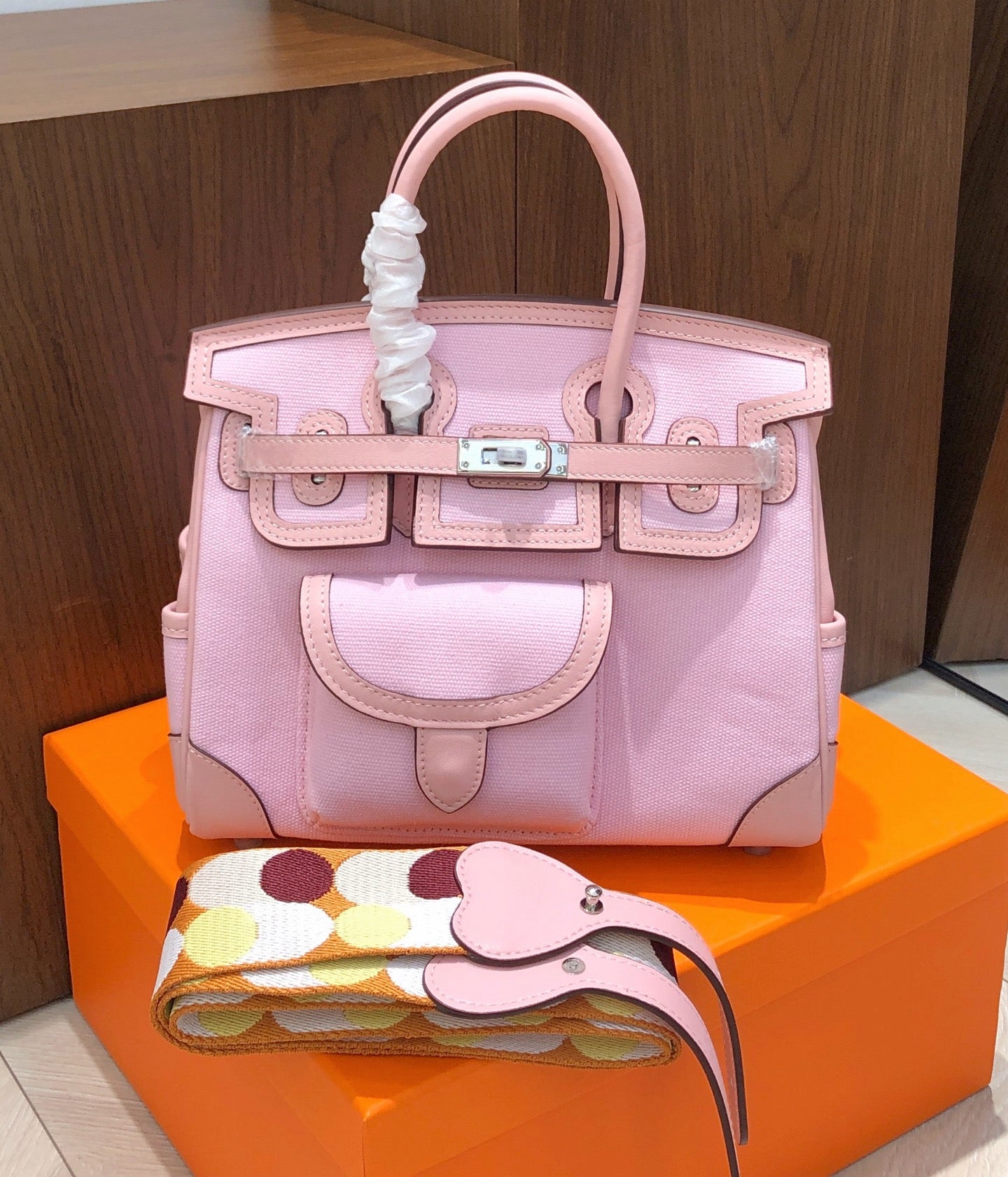 HRMS Pink Birkin Cargo