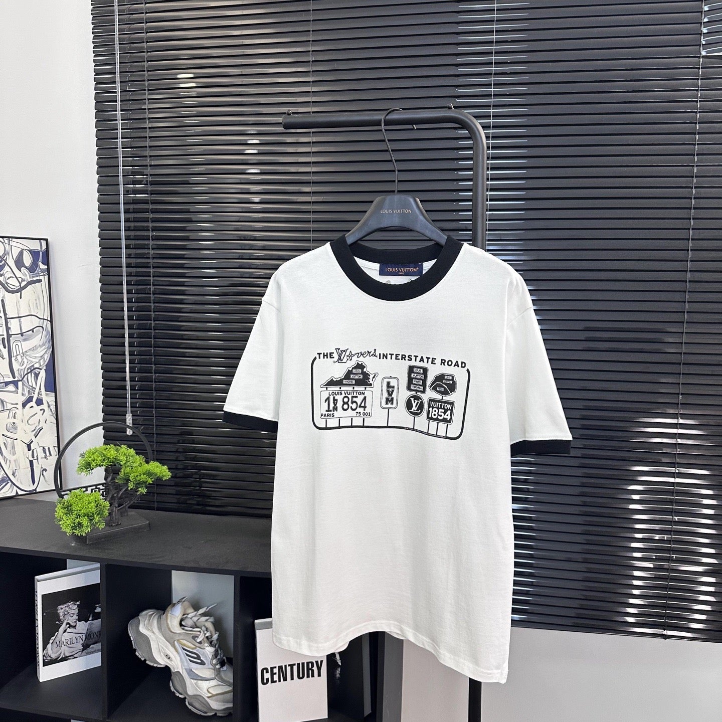 LV Tshirt