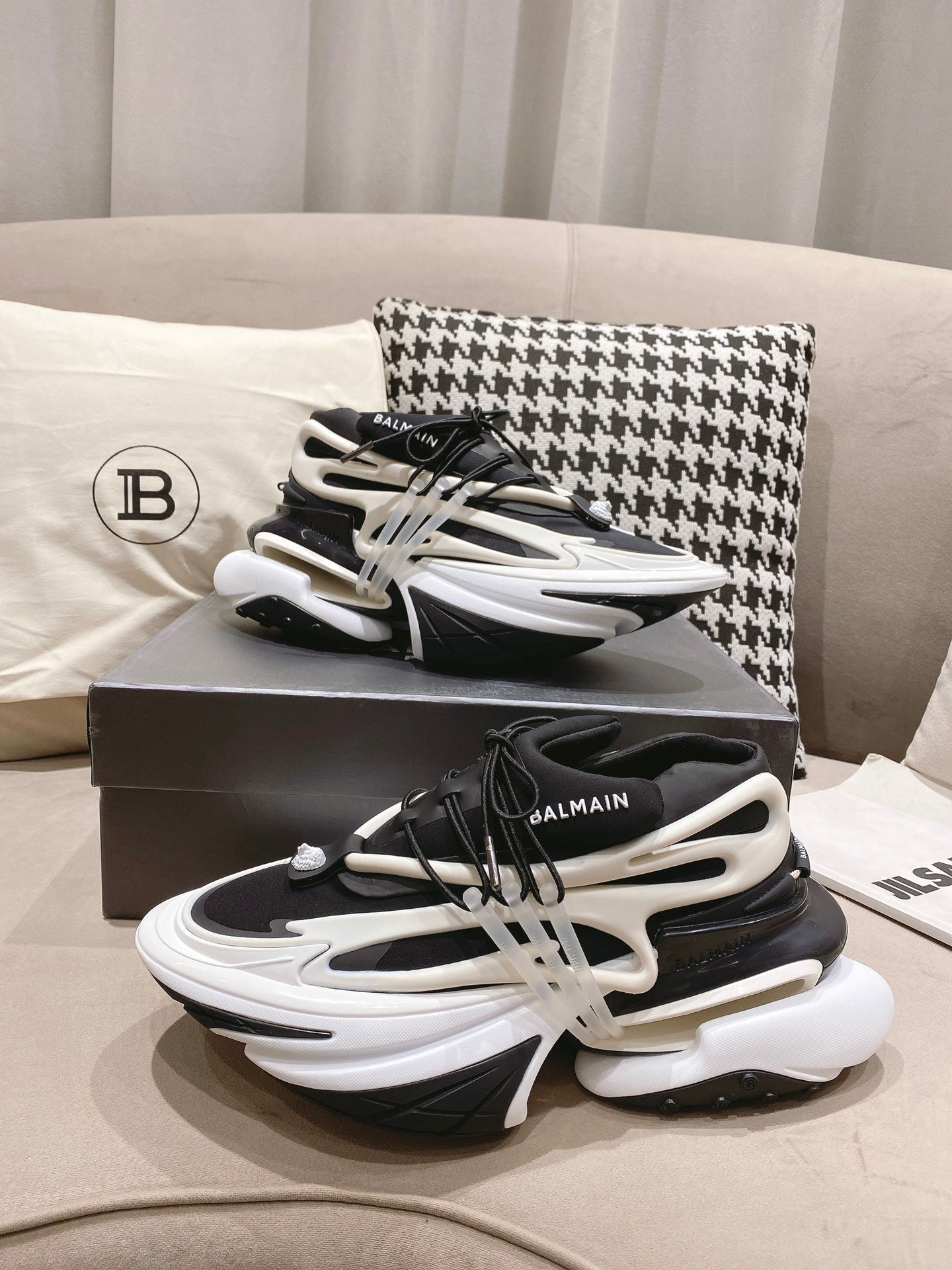 BLMN Shoes