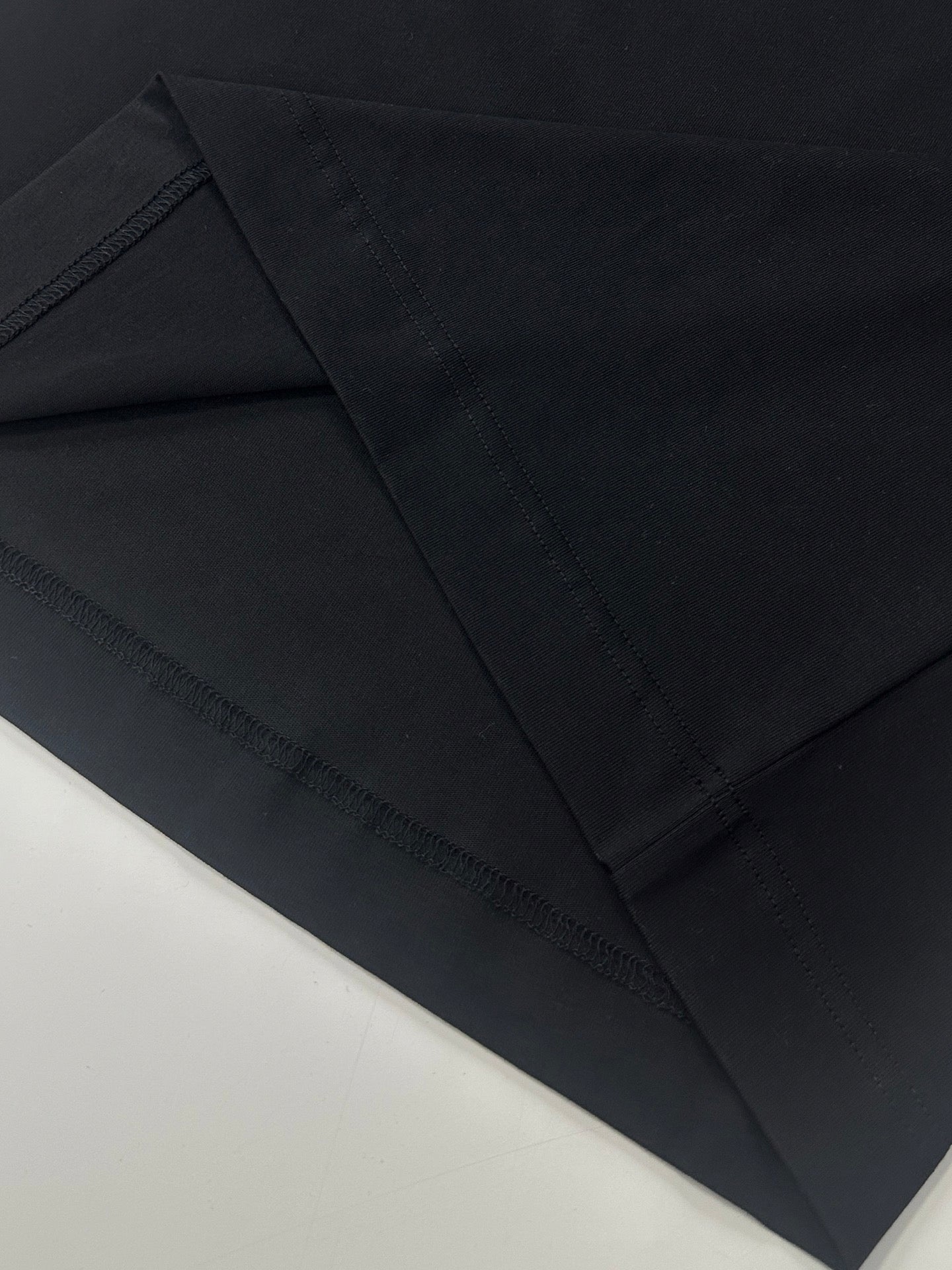 GVNCHY Black Tshirt New Season