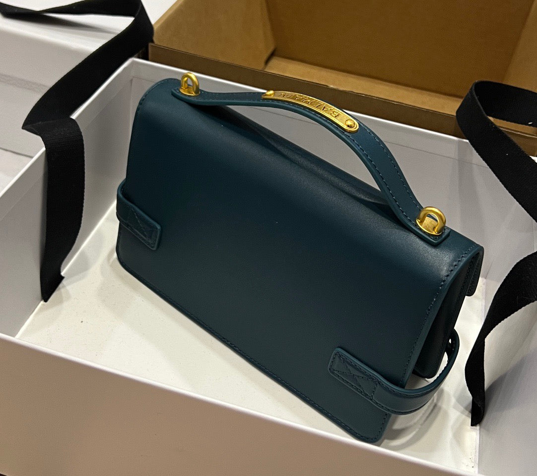 BLMN Dark Green Handbag 23*14*8 cm