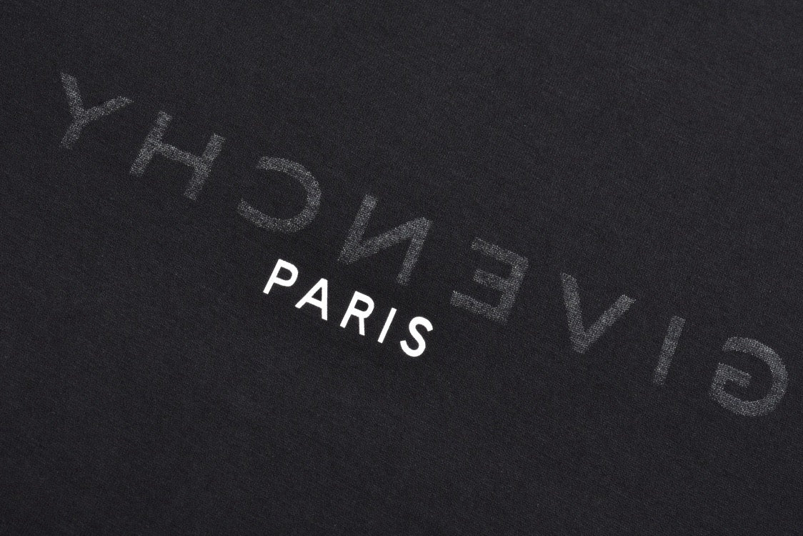 GVNCHY Black Tshirt New Season