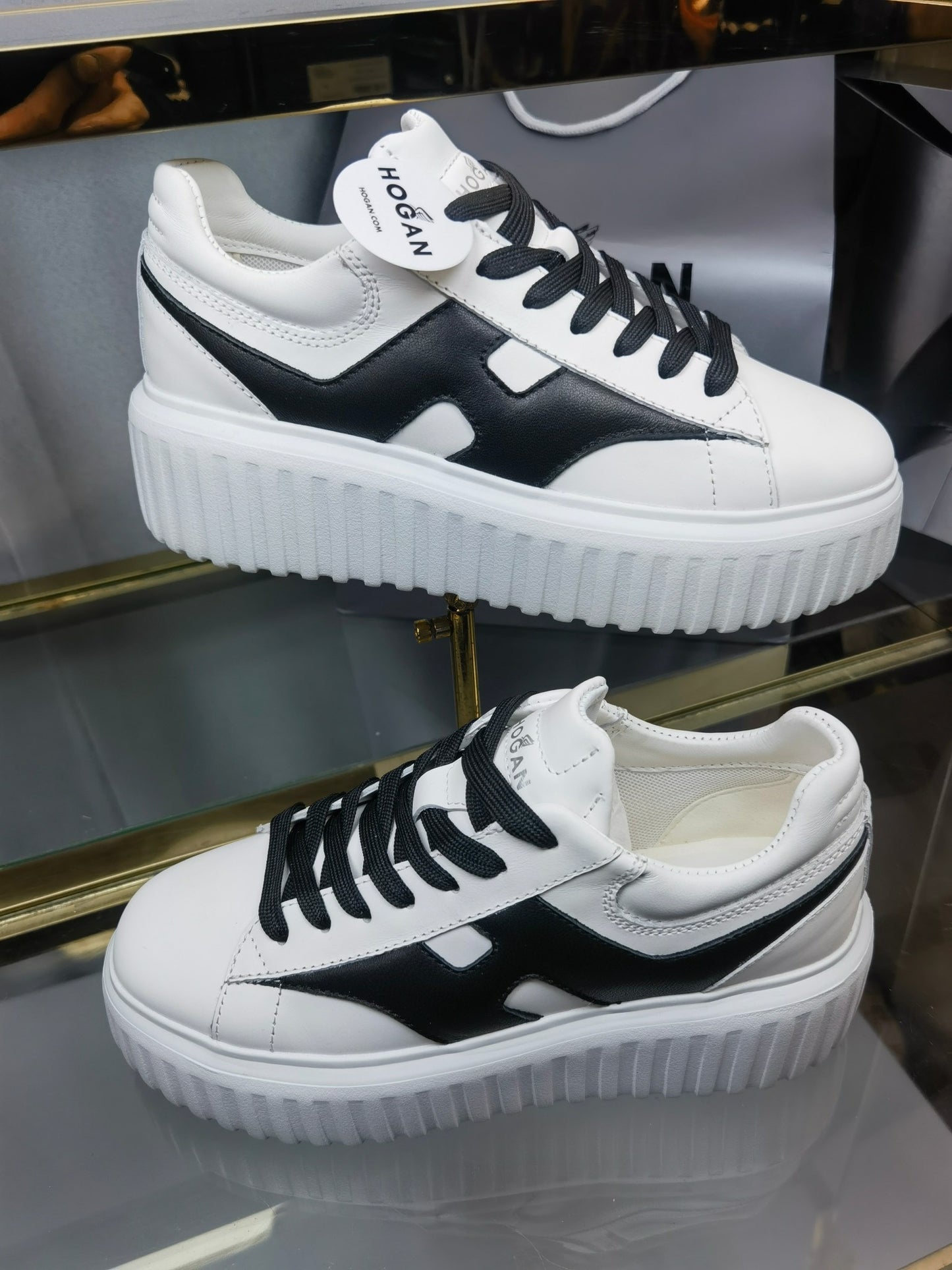 HGN Shoes H-Stripes