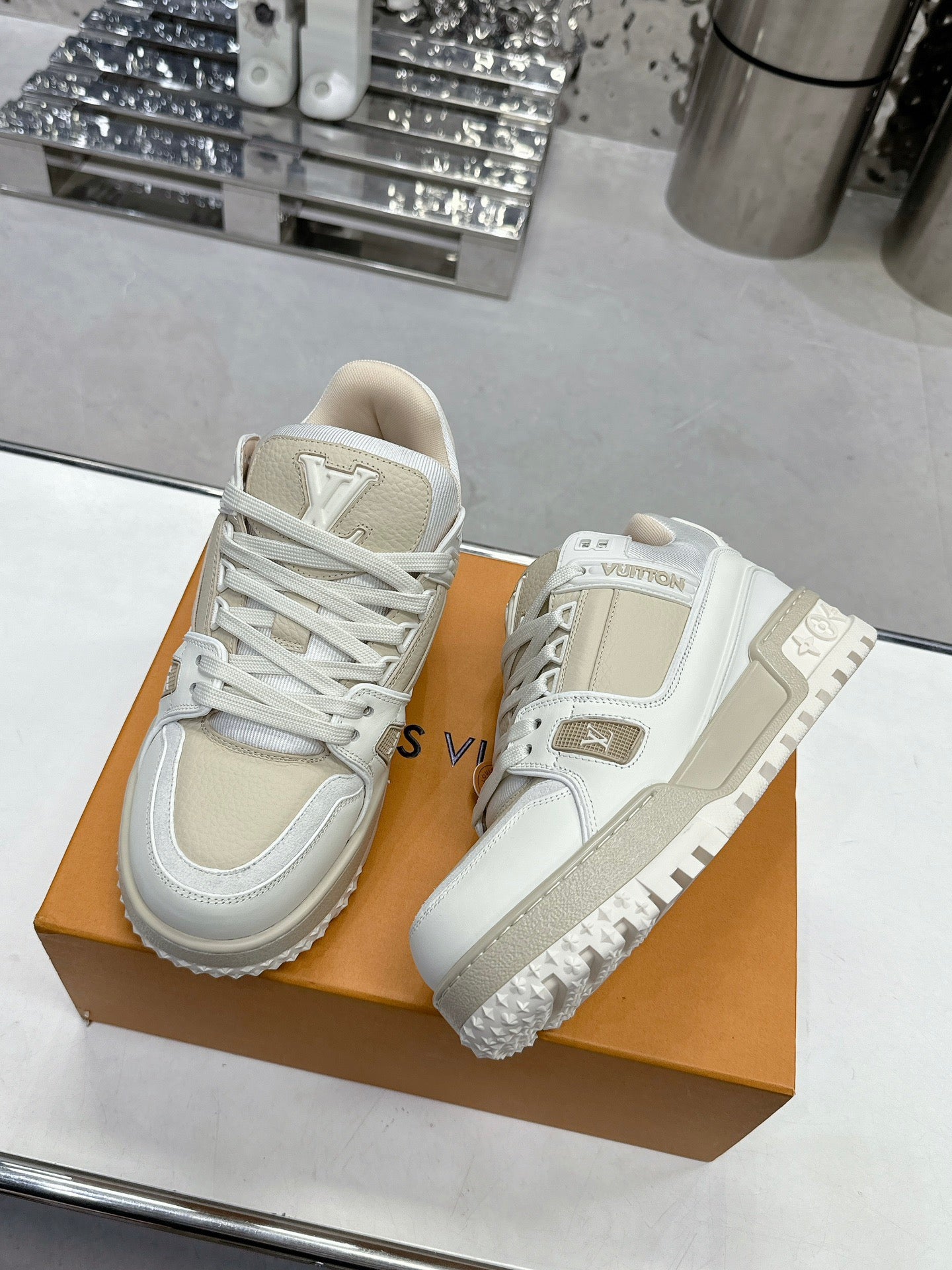 LV Shoes