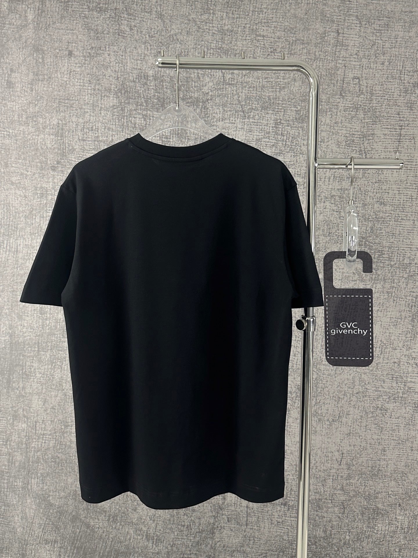 GVNCHY Black Tshirt New Season