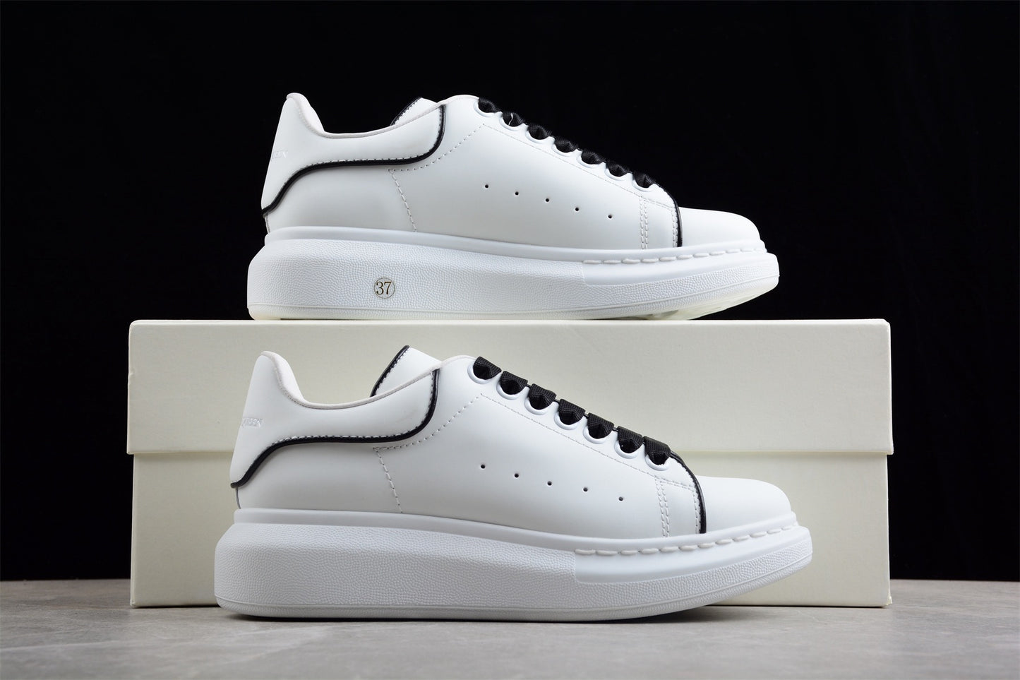 AMQ Shoe New Season
