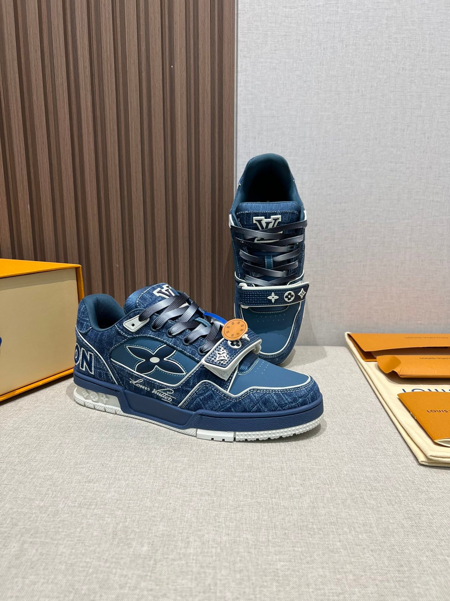 LV Shoes