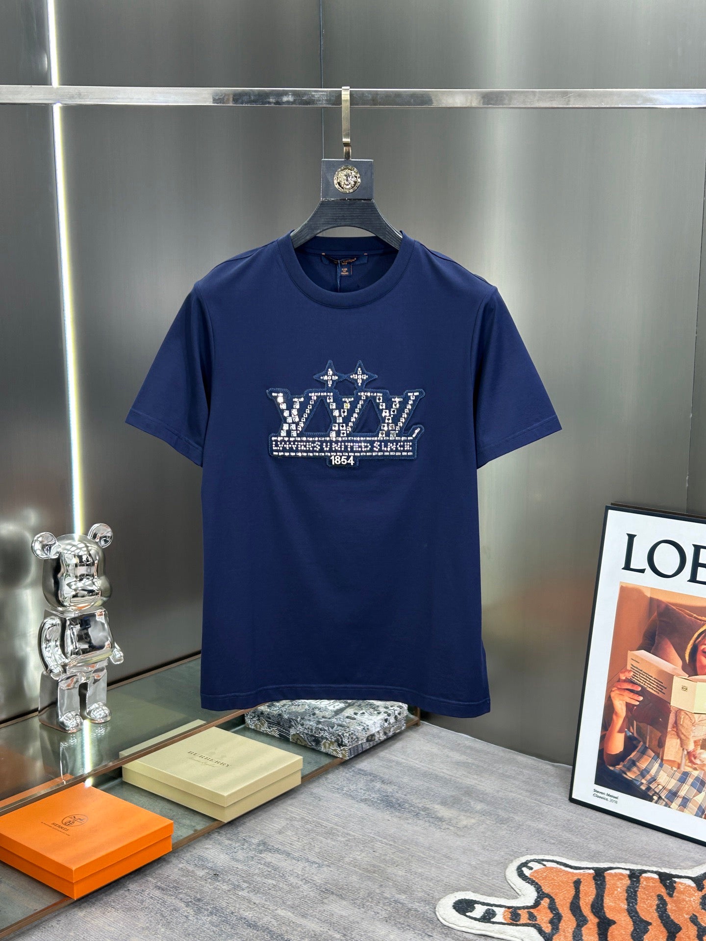 LV Tshirt New Season