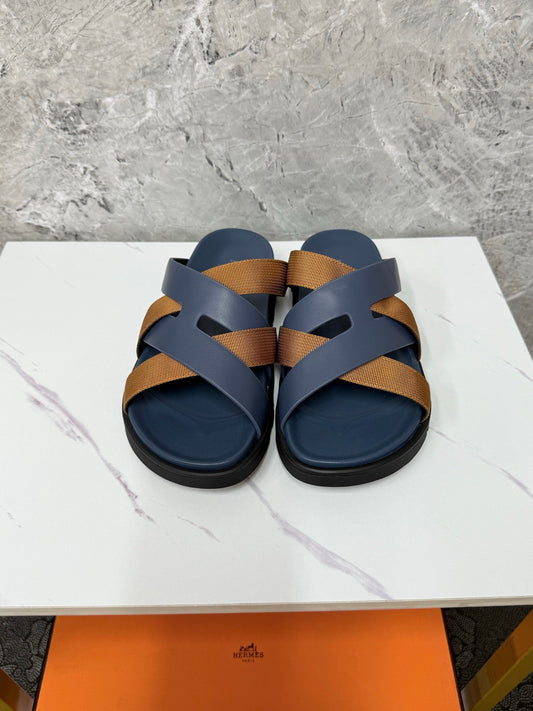 HRMS Slippers