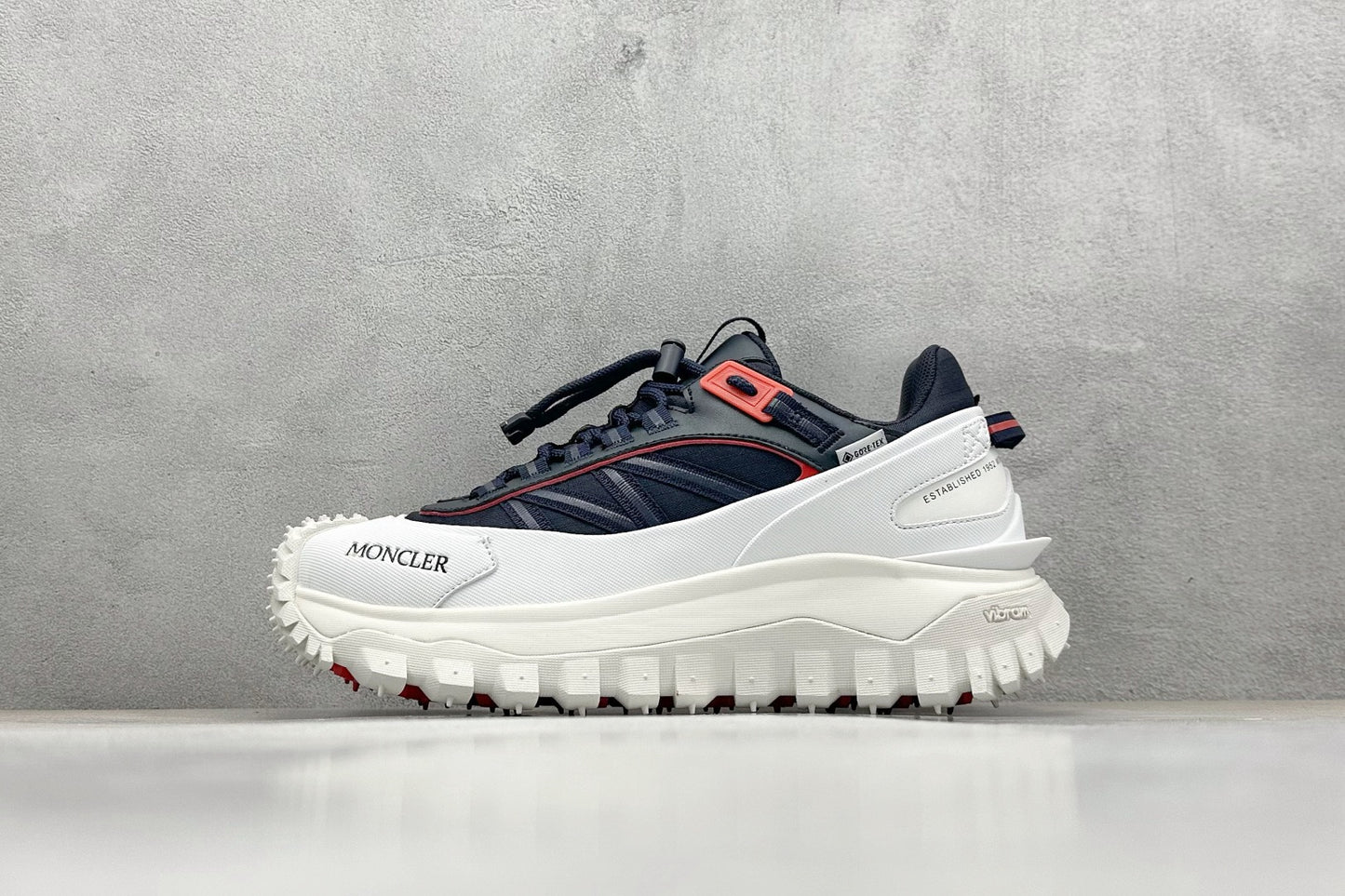 MNCL Shoes