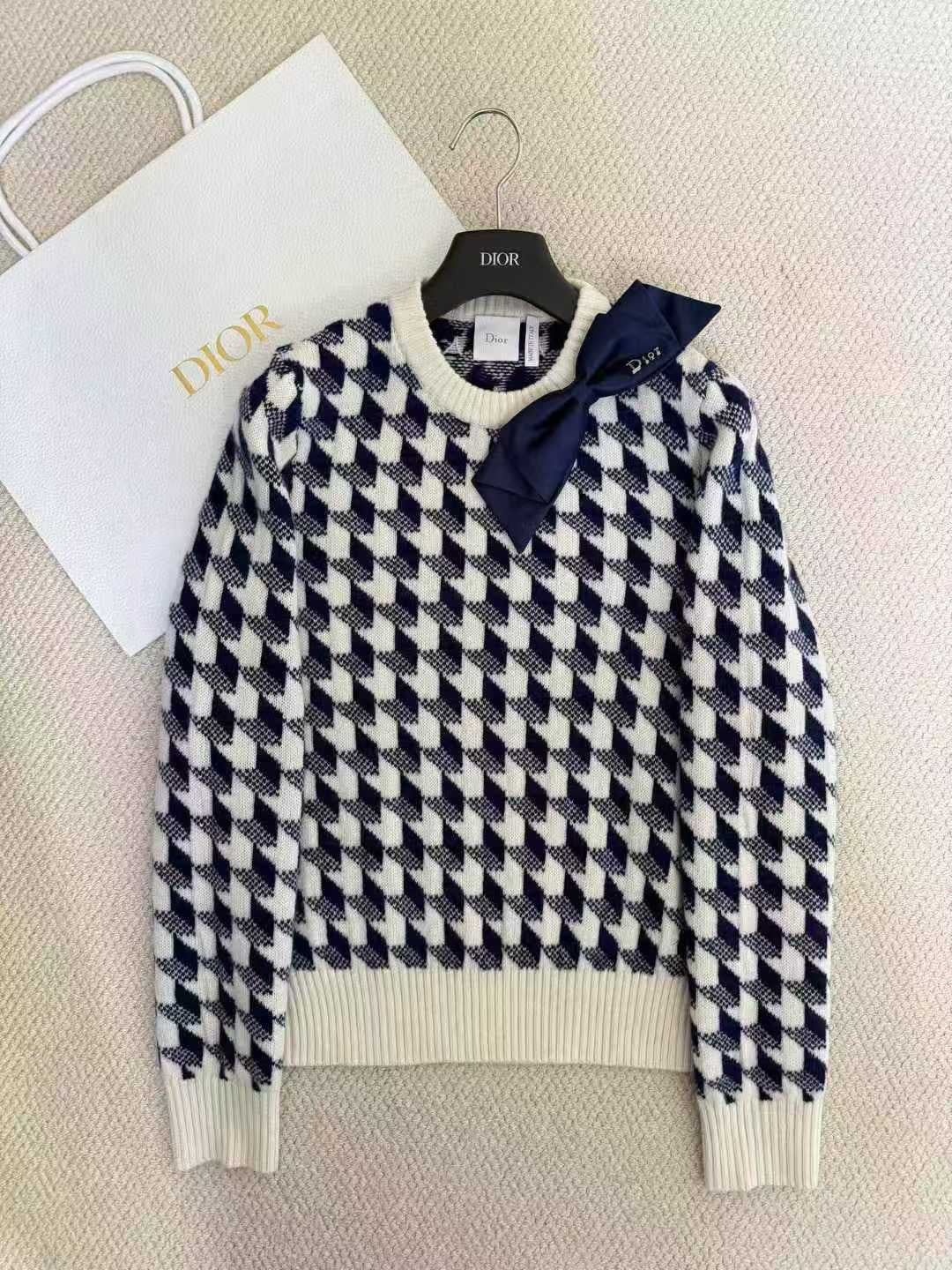 CD Wool Jumpers