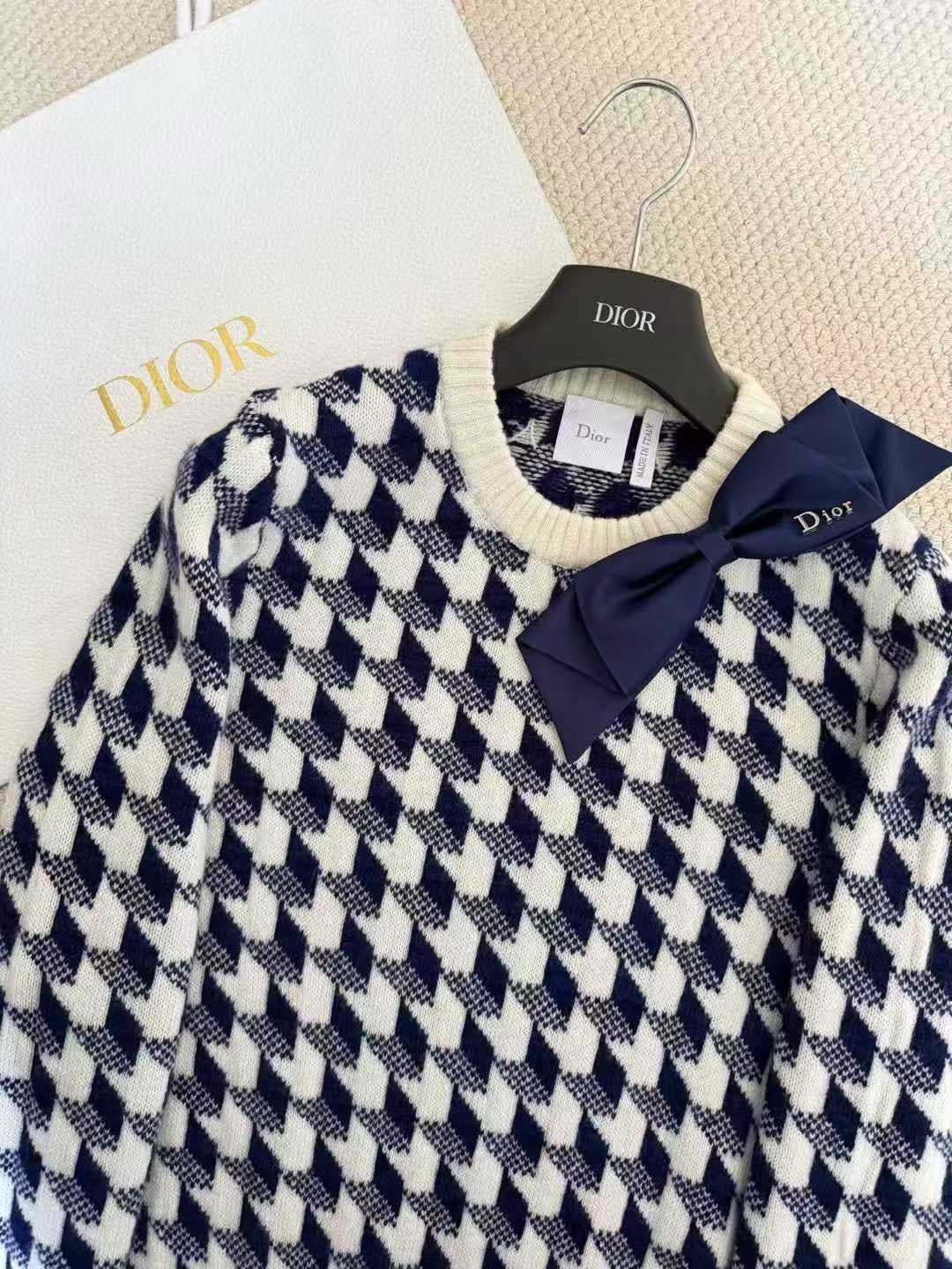 CD Wool Jumpers