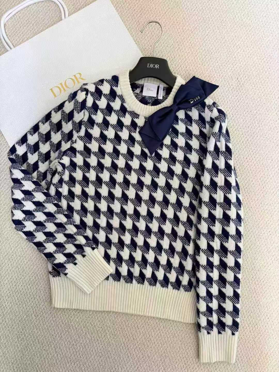 CD Wool Jumpers