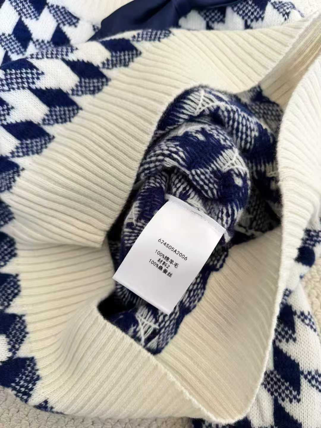 CD Wool Jumpers