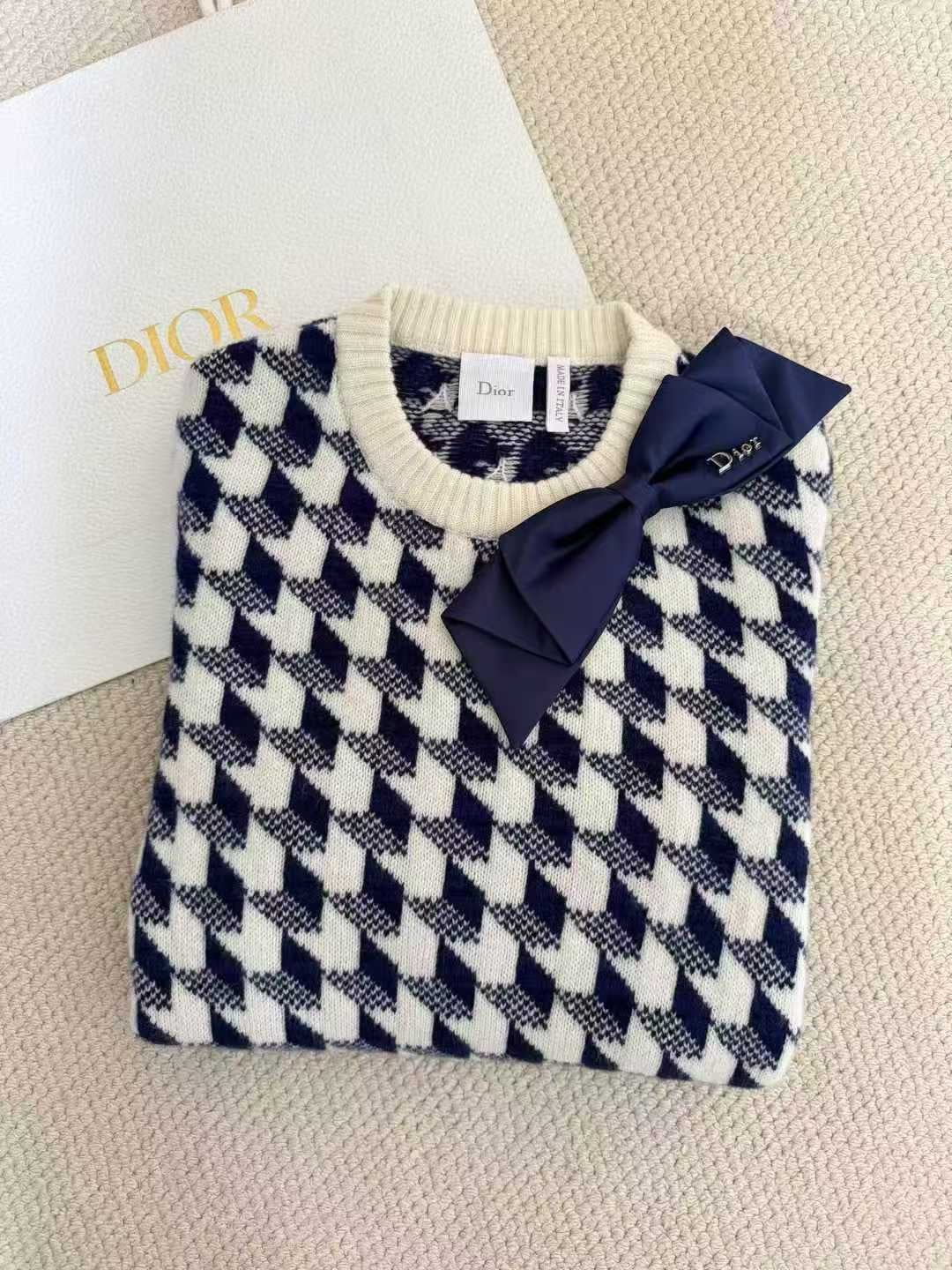 CD Wool Jumpers