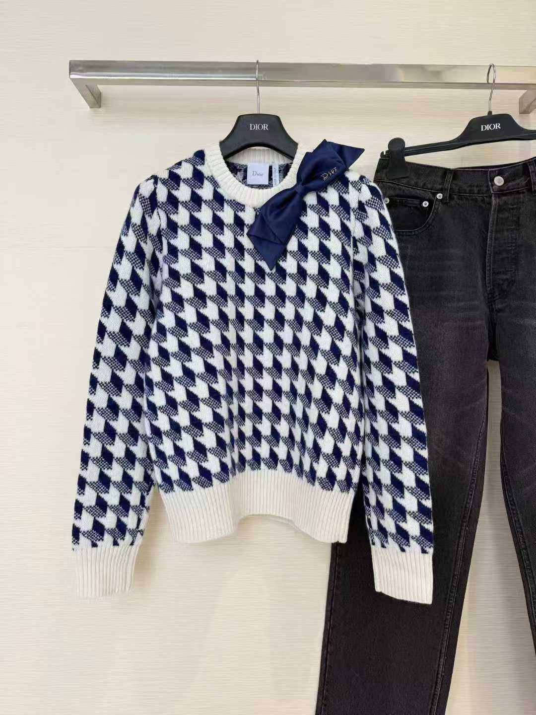 CD Wool Jumpers
